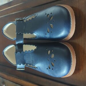 Girls Mary Jane shoes, size 13, blue